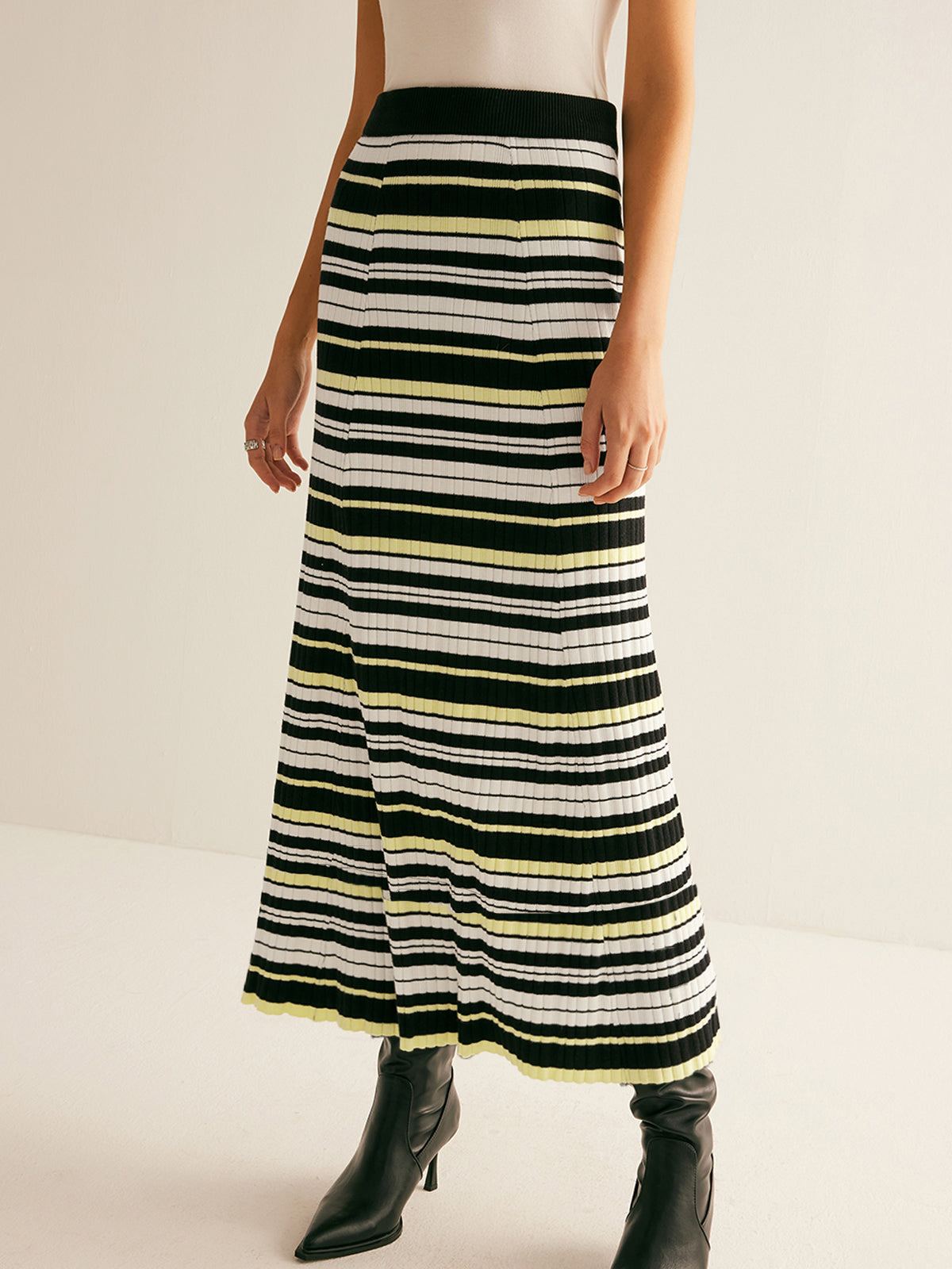 Amber | Women’s Striped Knit Midi Skirt